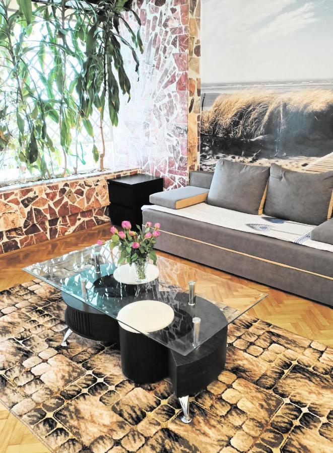 Apartment Amber 127M2 + Terrace กดิเนีย ภายนอก รูปภาพ